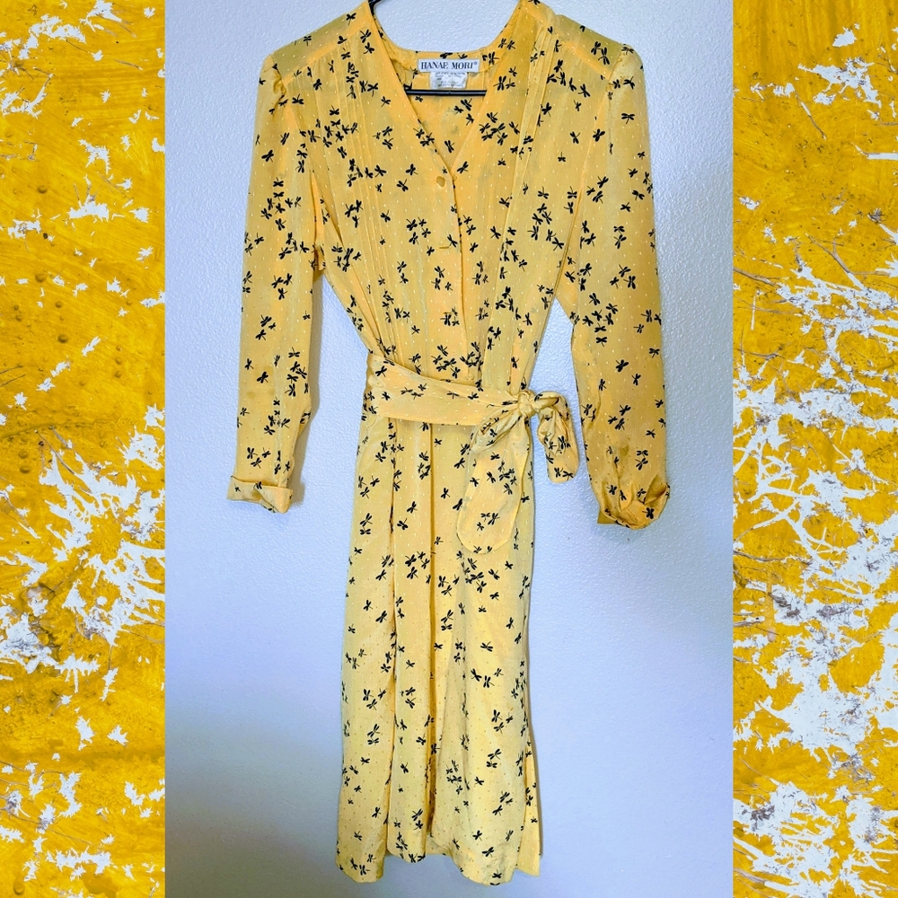 Vintage yellow dress with black flowers